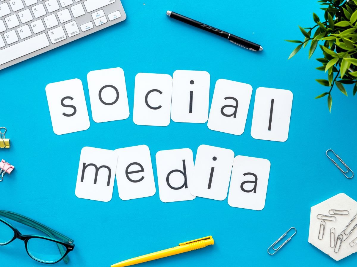 small business social media lead generation